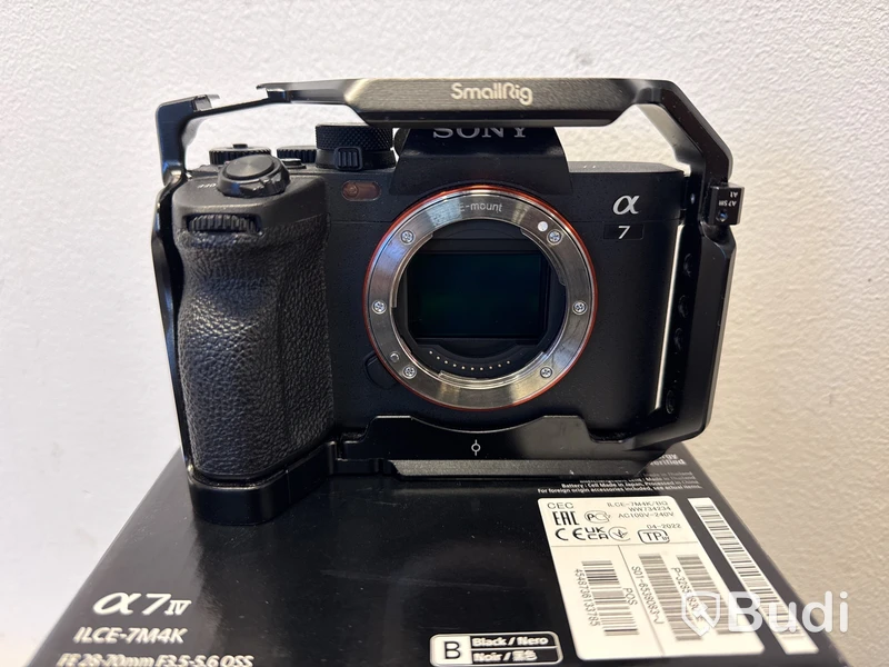 Digital systemkamera Sony A7 IV med tillbehör