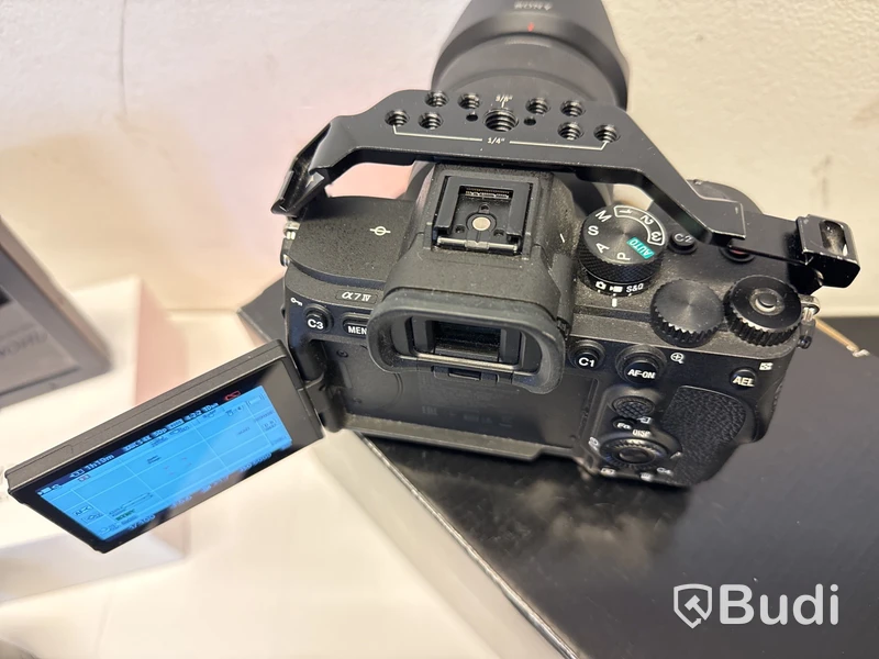 Digital systemkamera Sony A7 IV med tillbehör