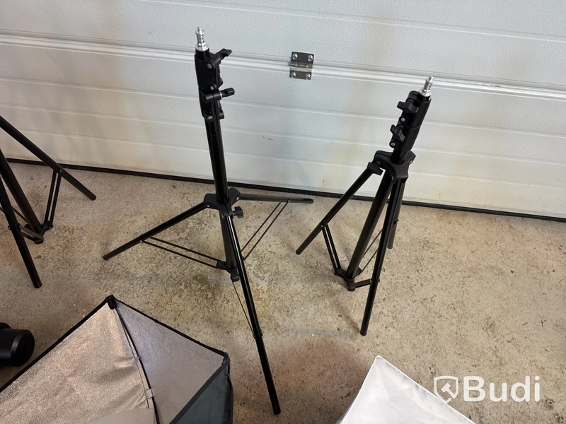 3 st fotobelysningar Godox SL60W