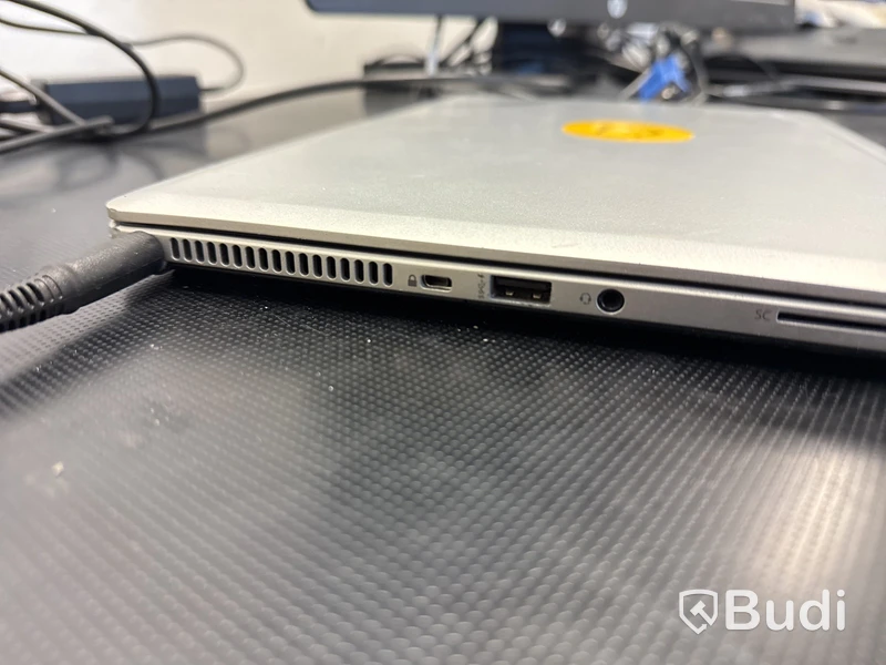 HP Elitebook i7 med extra skärm