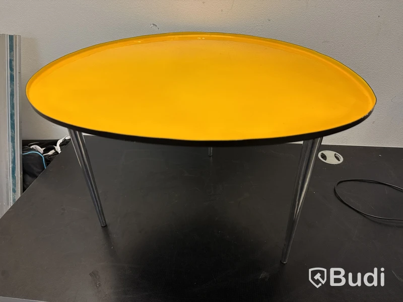 Coffee Table, Kare Design