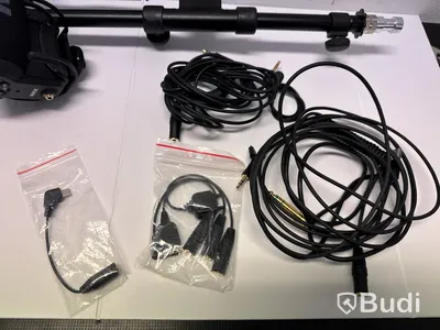 Röde mikrofon med stativ
