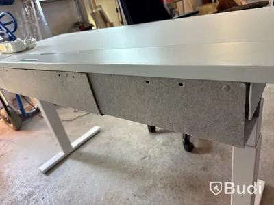 Skrivbord IKEA elektriskt