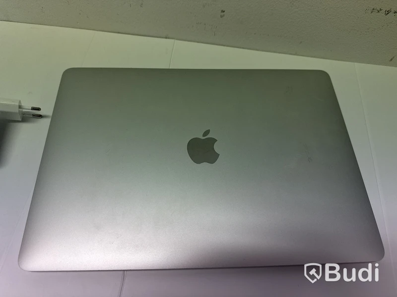 MacBook Pro M2 -2022