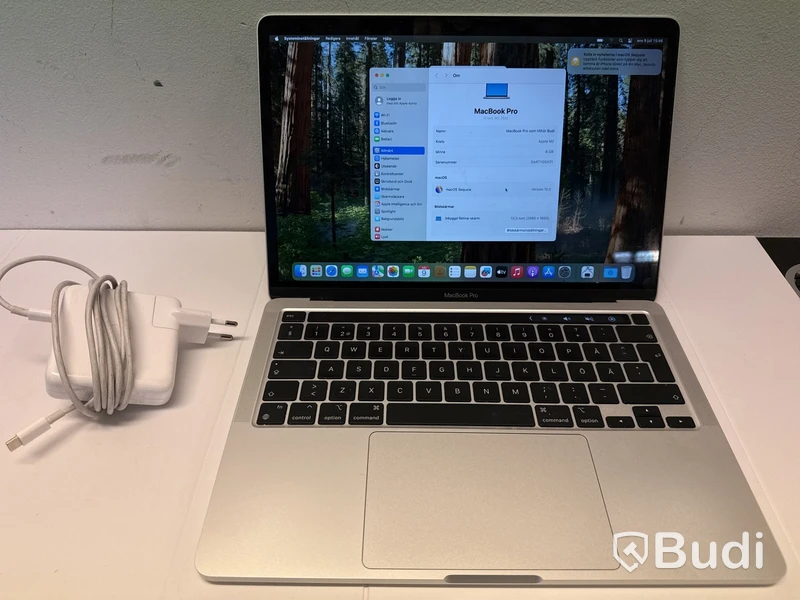 MacBook Pro M2 -2022