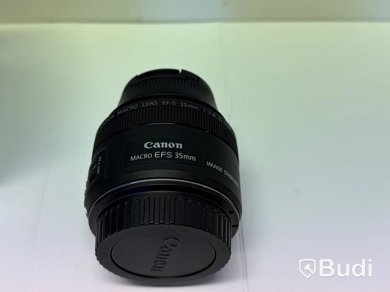 Canon EFS 35 mm f/2.8 Marco IS STM lins