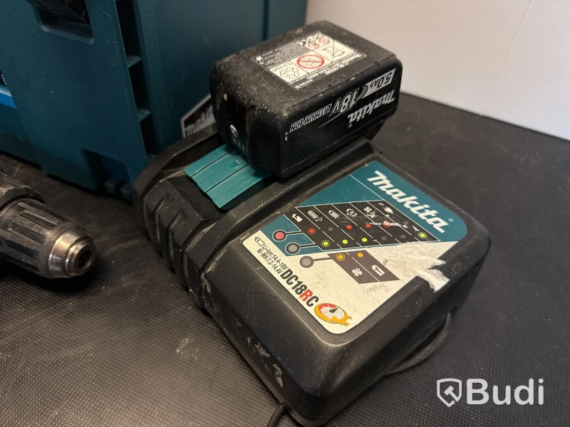 2 st Makita skruvdragare