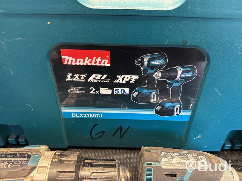 2 st Makita skruvdragare