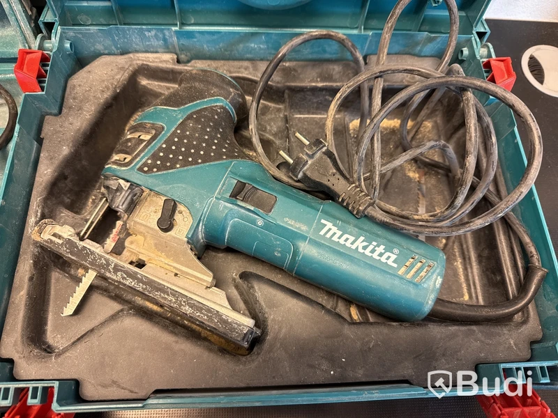 2 st Makita sticksågar