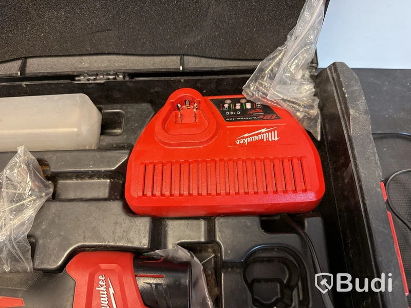 Milwaukee M12 BPRT popnitmaskin