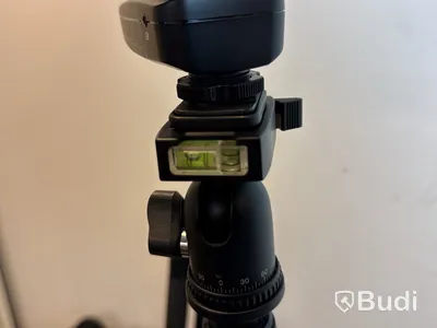 2 st Canon 430EX III-RT kamerablixtar med tillbehör.