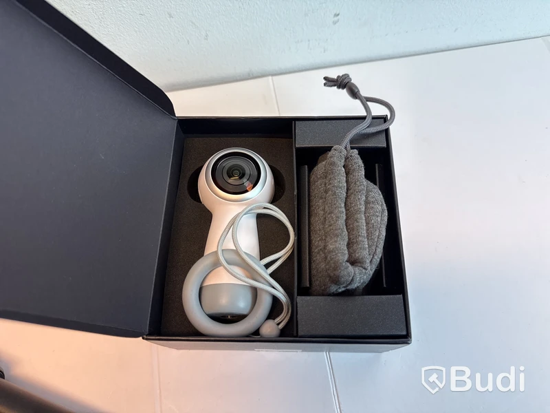 Samsung Gear 360 kamera (rep-objekt)
