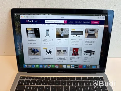 MacBook Air M1 8GB