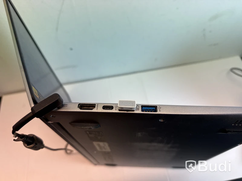 Laptop Acer Swift 4GB