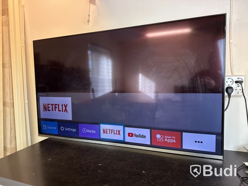 Smart-TV 55-tum Voxicon VXR355UN