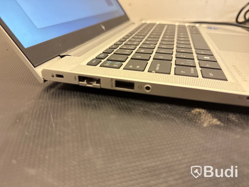 Laptop HP EliteBook 630 G10 16GB
