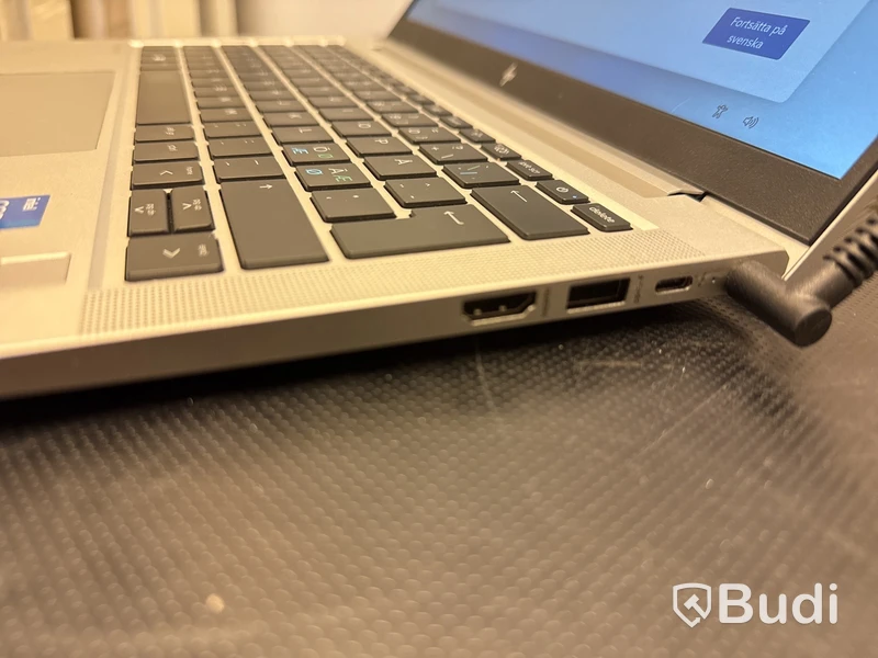 Laptop HP EliteBook 630 G10 16GB