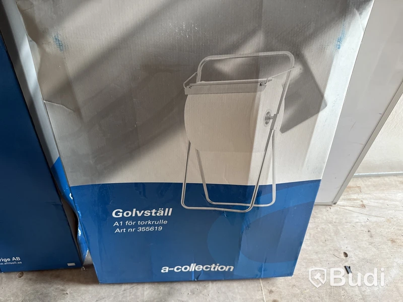 2 st golvställ för torkpapper.