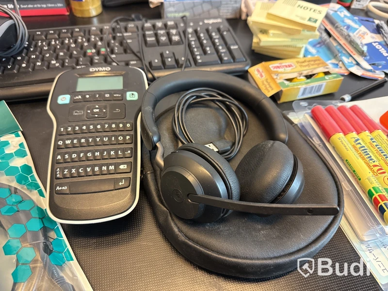 Etikettskrivare, headset & kontorsmaterial