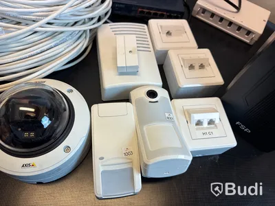 Övervakningskameror, batteri backup m.m.
