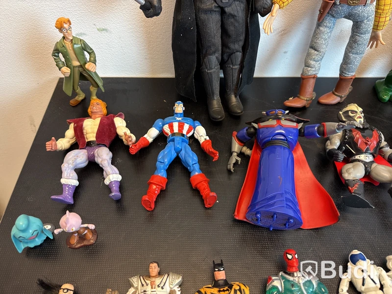 Actionfigurer & leksaker (stort parti)
