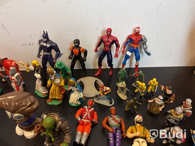 Actionfigurer & leksaker (stort parti)