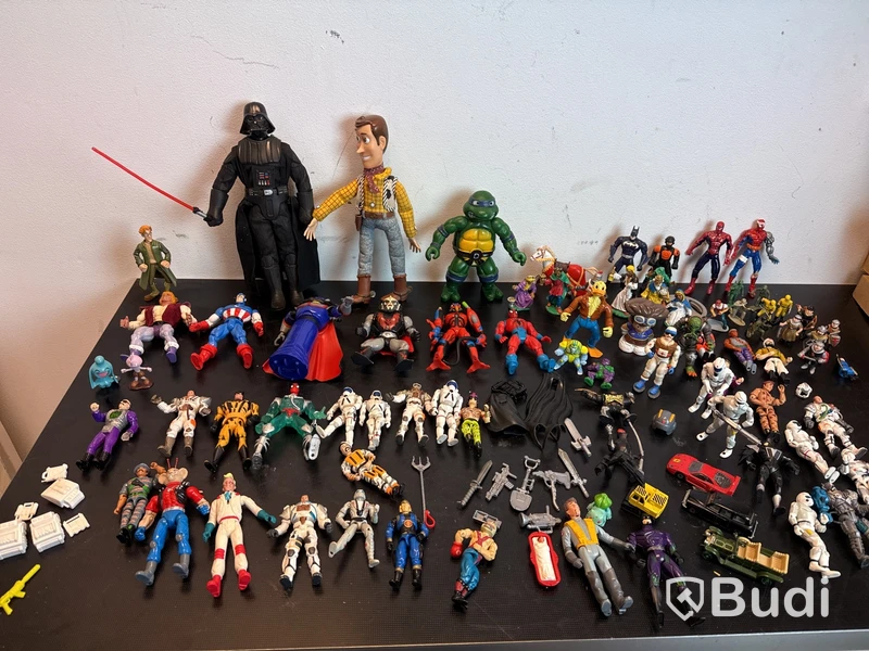Actionfigurer & leksaker (stort parti)