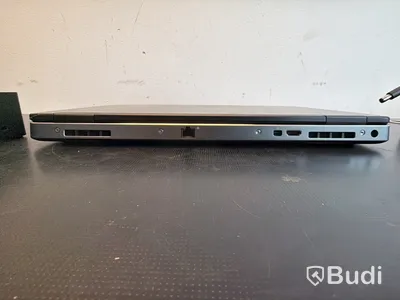 Dell Precision 7530, i9, 16GB kraftfull laptop