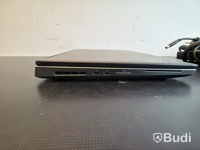 Dell Precision 7530, i9, 16GB kraftfull laptop