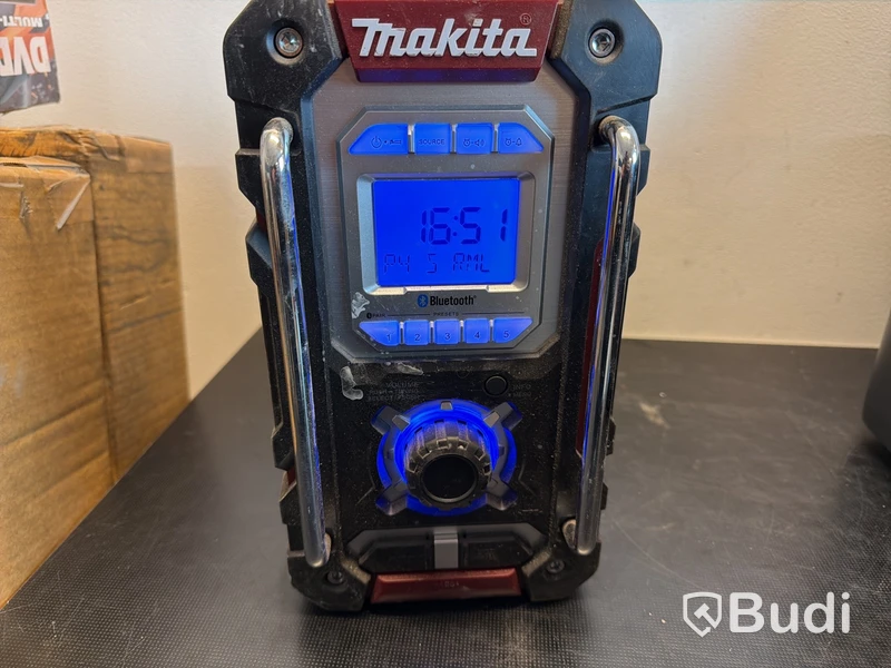 Radio Makita DMR108