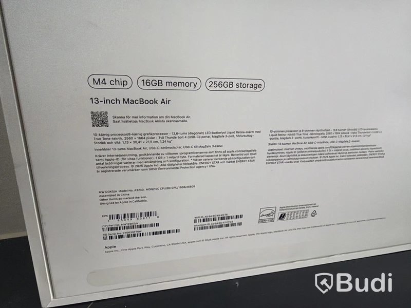 MacBook Air 13 tum, M4-chip, 16 GB, 256 GB -2025