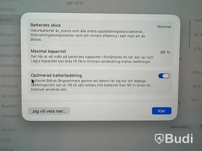 MacBook Air M3, 13,6-tum Retina-skärm, 256 GB SSD, 8 GB RAM