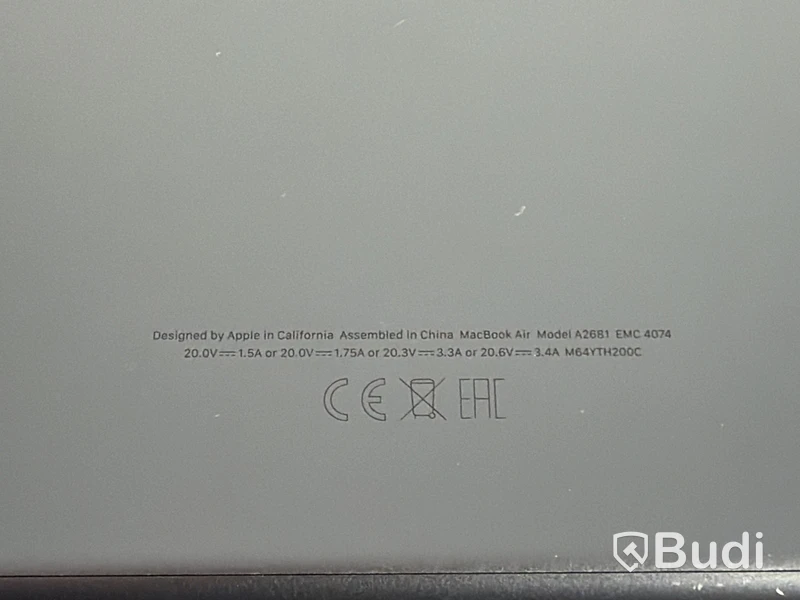 MacBook Air M2 13,6 tum, 256 GB, 8 GB RAM, Space Gray