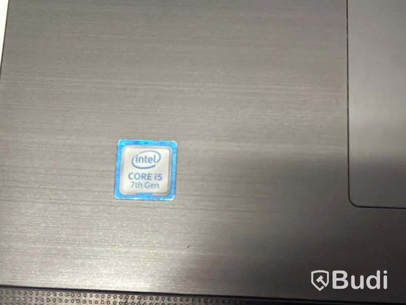 Laptop Lenovo V320