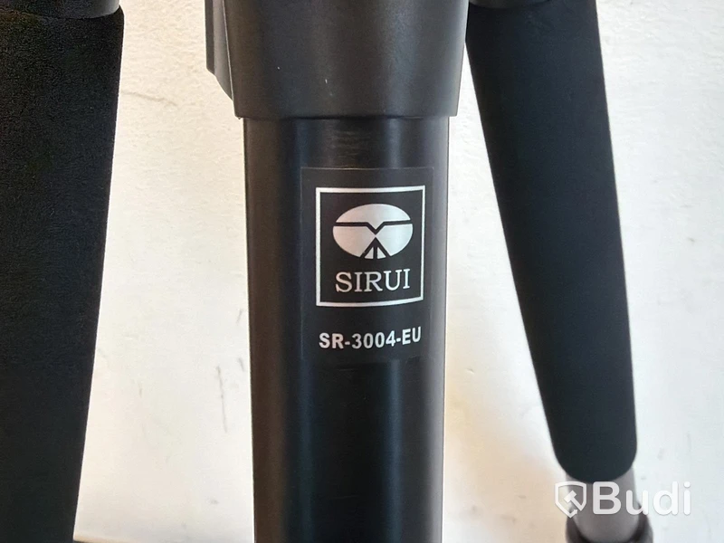 Kamerastativ Sirui med videohuvud