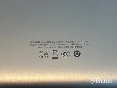 Laptop Huawei BOHK-WAX9X