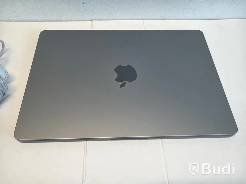 Laptop Apple MacBook Air, M2, 16 GB RAM