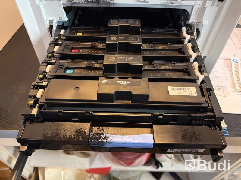 Skrivare HP Color LaserJet Pro MFP 4302fdw