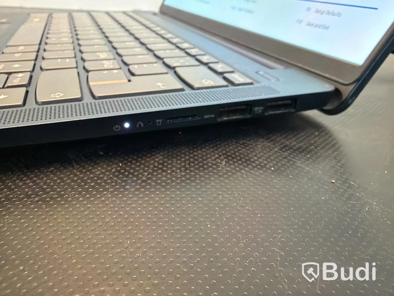 Laptop Lenovo IdeaPad Slim 5 14IAH8, i5, 16 GB RAM