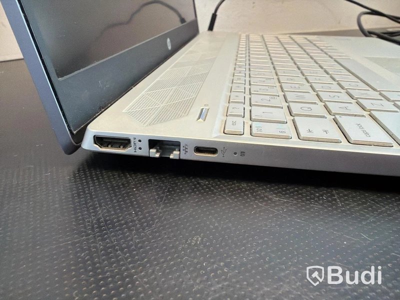 Laptop HP Pavilion , Pentium, 4 GB RAM