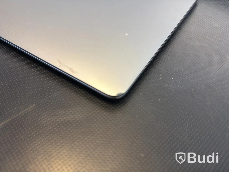 MacBook Air Apple M1, 8 GB RAM, 256 GB