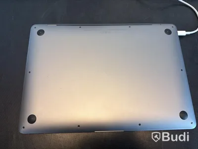 MacBook Air Apple M1, 8 GB RAM, 256 GB