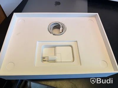 MacBook Air Apple M1, 8 GB RAM, 256 GB