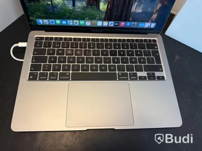 MacBook Air, M1, 8 GB RAM