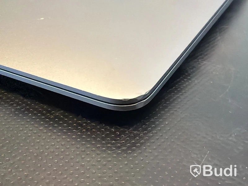 MacBook Air, M1, 8 GB RAM