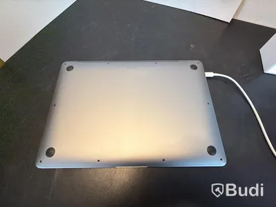 MacBook Air, M1, 8 GB RAM