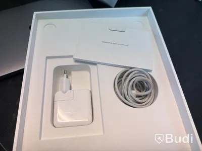 MacBook Air Apple M1, 8 GB RAM, 256 GB SSD