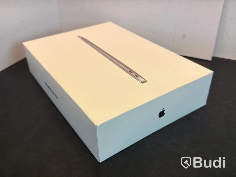 MacBook Air M1, 2020, 8 GB RAM