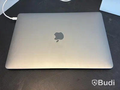 MacBook Air, M1, 8 GB RAM