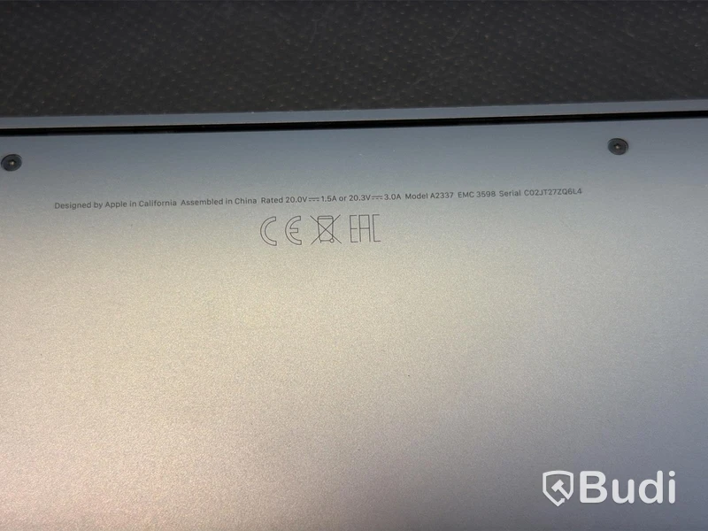 MacBook Air, M1, 8 GB RAM